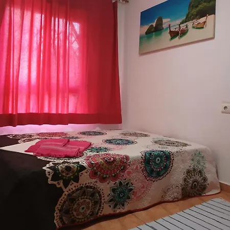 בית הארחה Castellon *